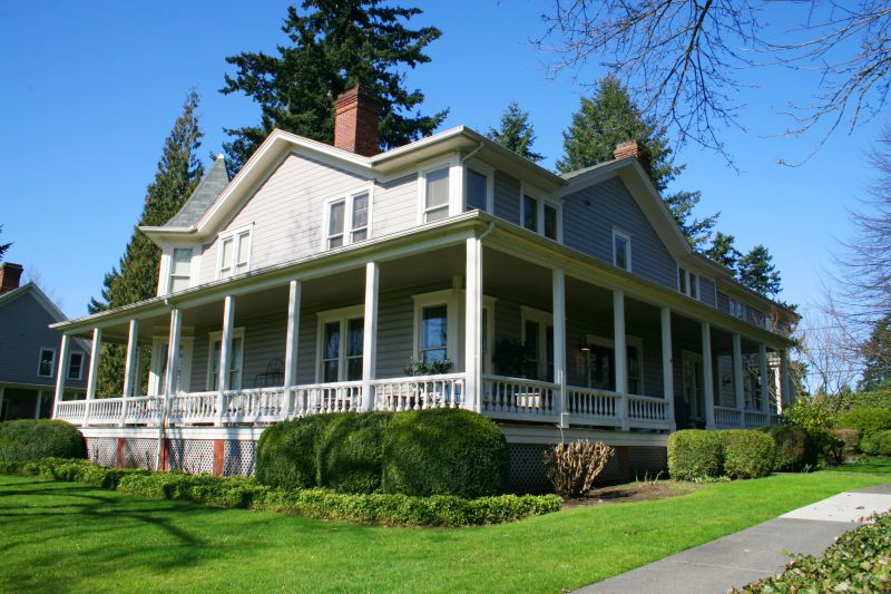 Underskirting Installation