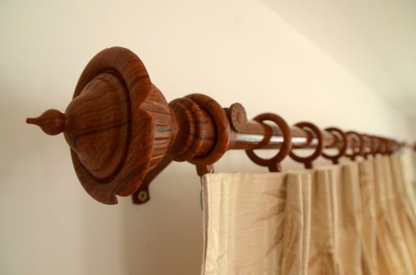 Curtain Rod Mounting in Coeur D Alene