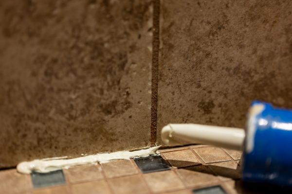 Shower Caulk Replacement in Coeur D Alene